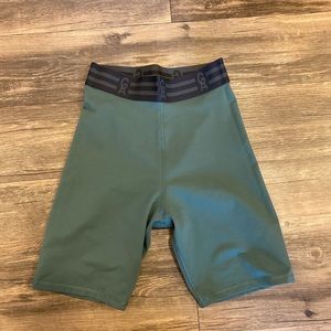 Good American shorts